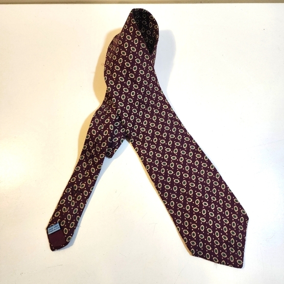 Abercrombie and Fitch Burgundy 100% Silk Tie - Picture 1 of 7